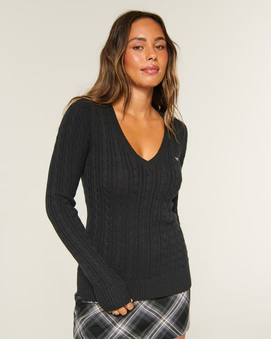 2000s Cable Knit Sweater